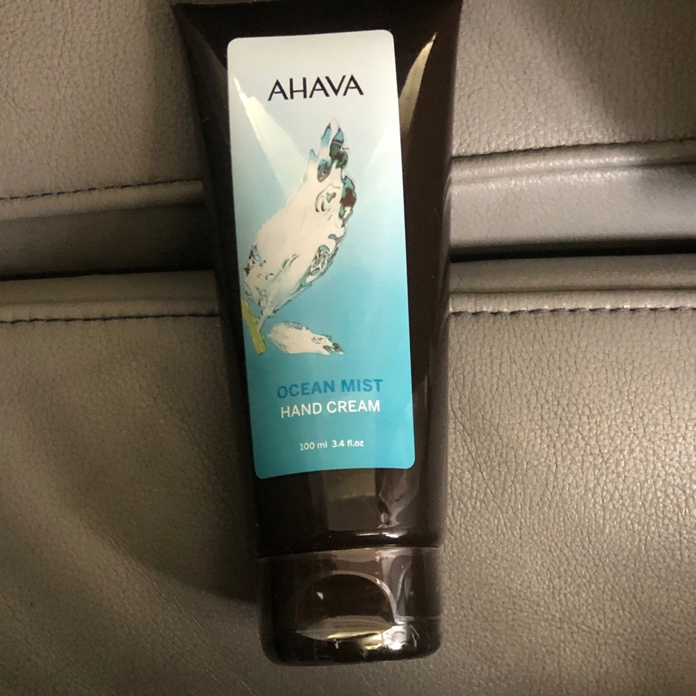 AHAVA Ocean Mist Hand Cream in Dark Brown and Blue